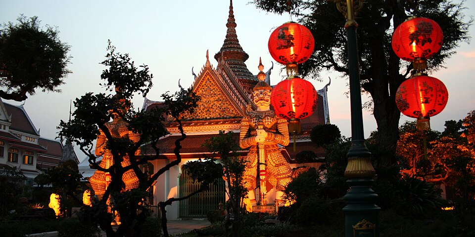 Bangkok — online stores for local businesses
