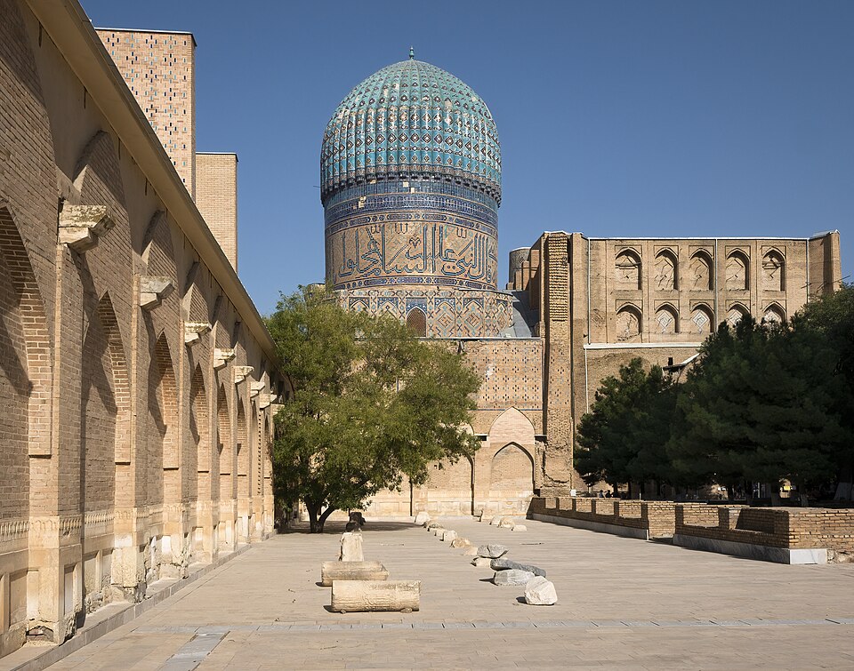 Samarkand — local market for B2B and wholesale portals
