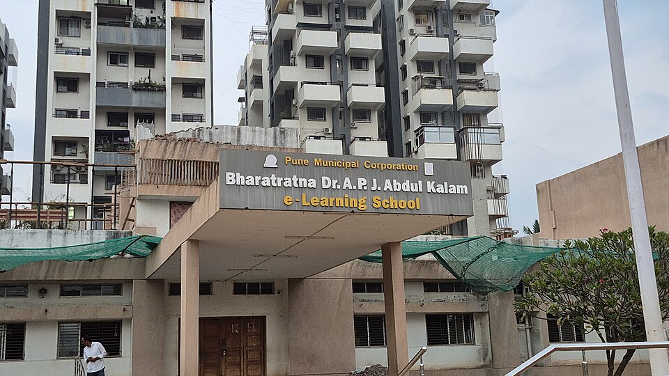 Pune — local market for international and multi-region stores
