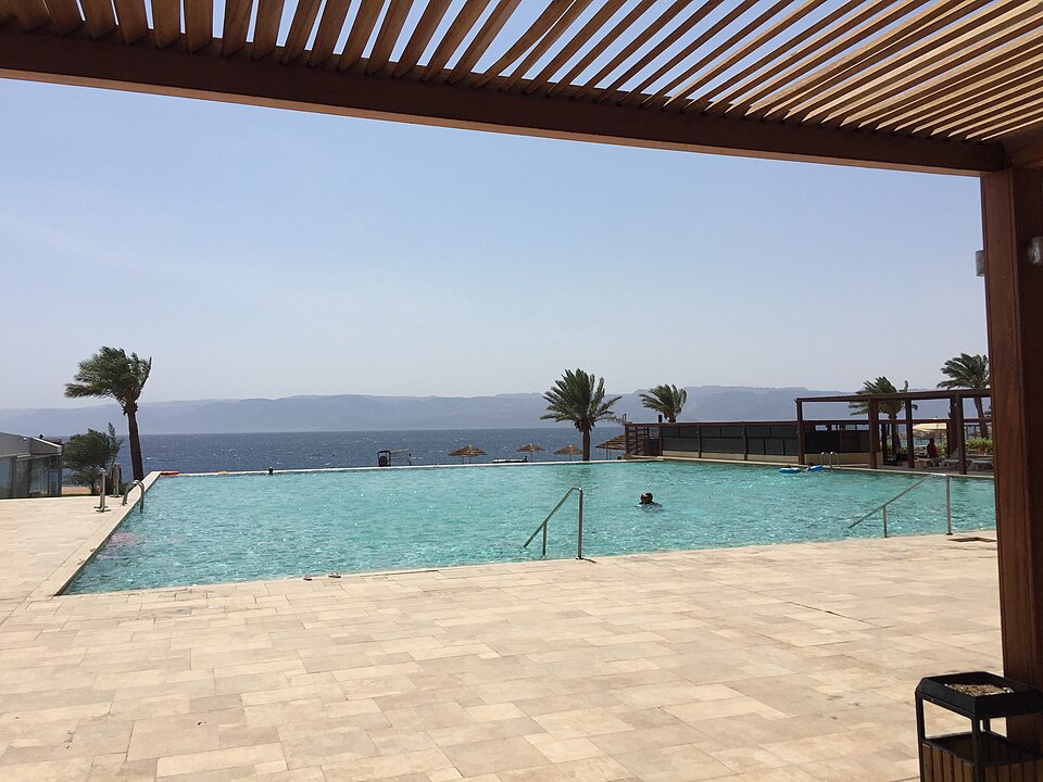 Aqaba — multi-vendor marketplaces for local businesses