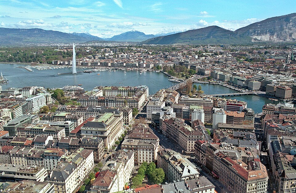 Geneva — local market for online stores