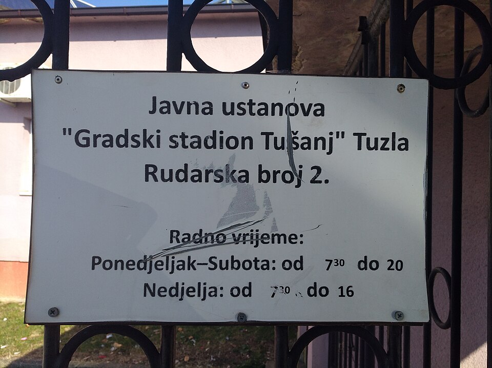Tuzla — local market for service booking platforms