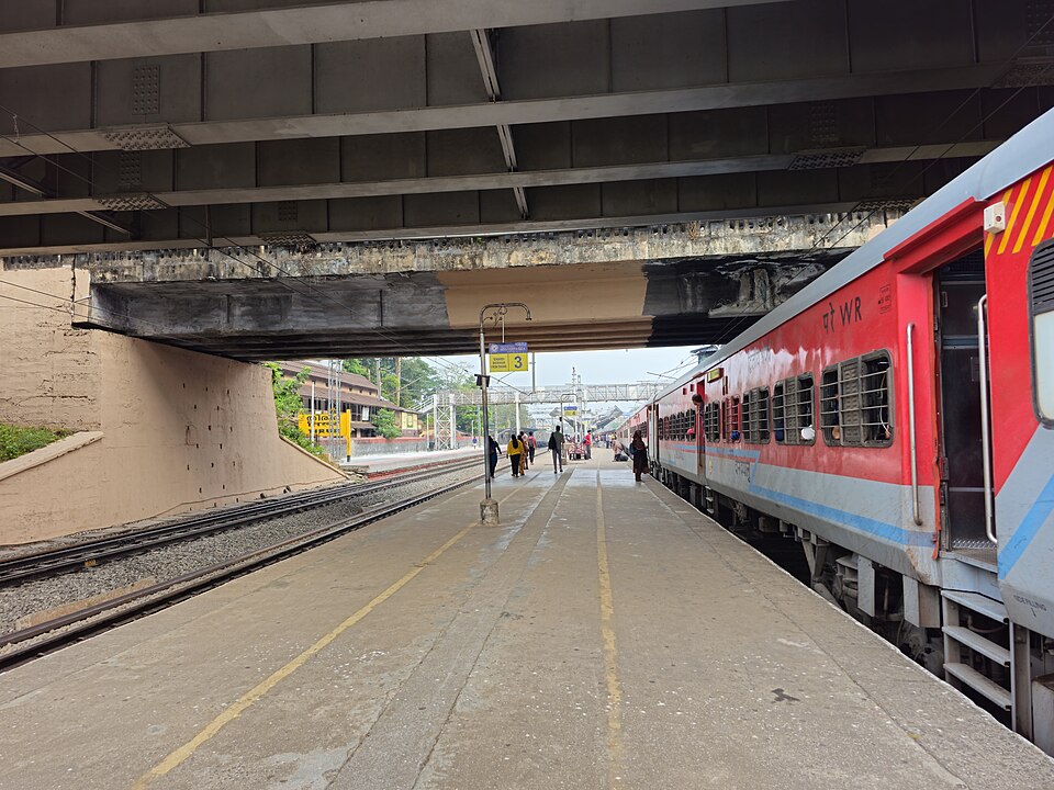 Tirur — local market for multi-vendor marketplaces