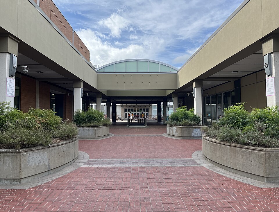Portland — B2B and wholesale portals for local businesses