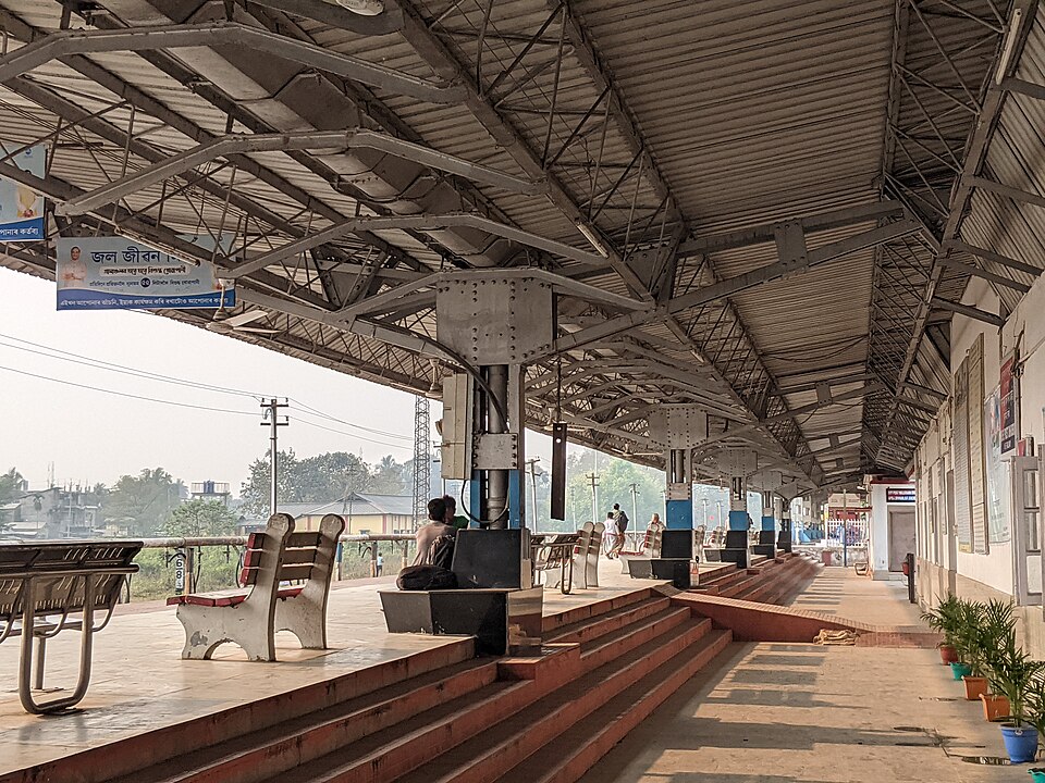 Dhubri — local market for subscription and membership platforms