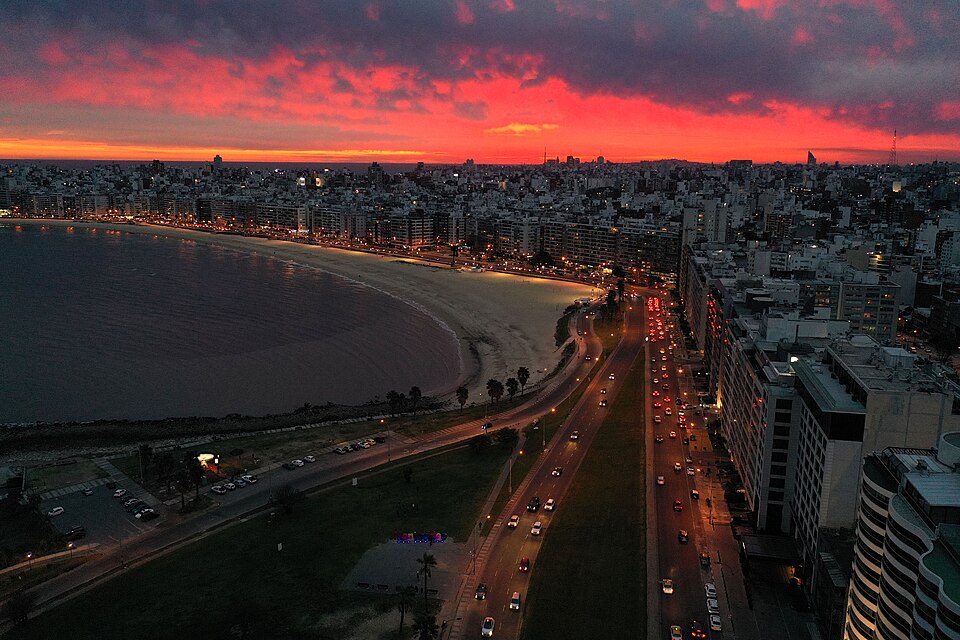 Montevideo — local market for multi-vendor marketplaces