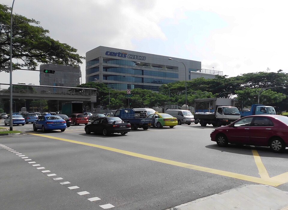 Paya Lebar — local market for custom e-commerce platforms