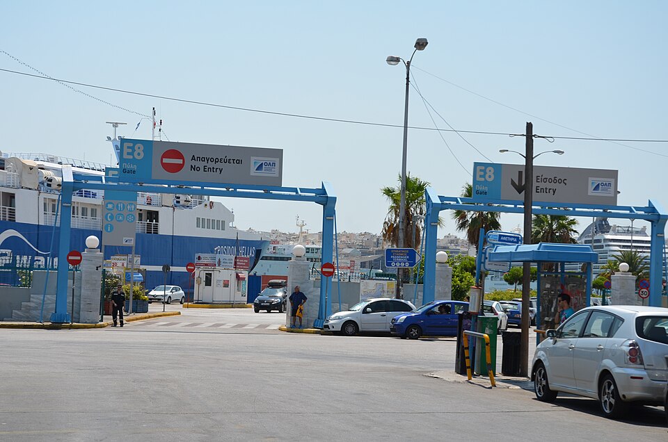 Piraeus — online stores for local businesses