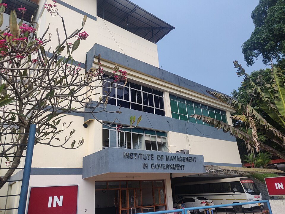 Thiruvananthapuram — manufacturer and distributor portals for local businesses