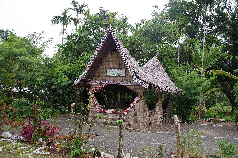 Alotau — local market for B2B and wholesale portals