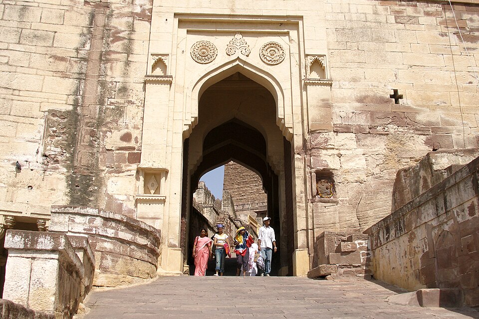 Jodhpur — international and multi-region stores for local businesses