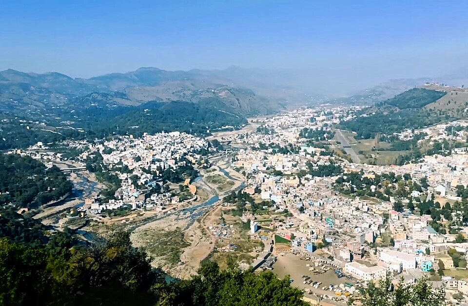 Rajouri — local market for online stores