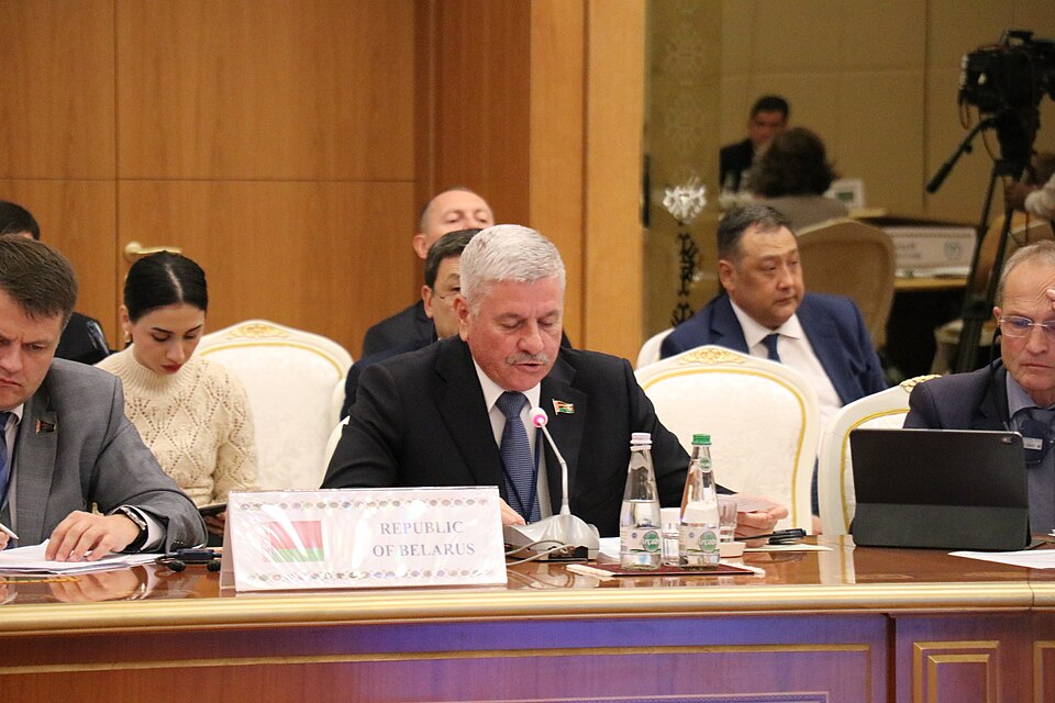 Ashgabat — multi-vendor marketplaces for local businesses