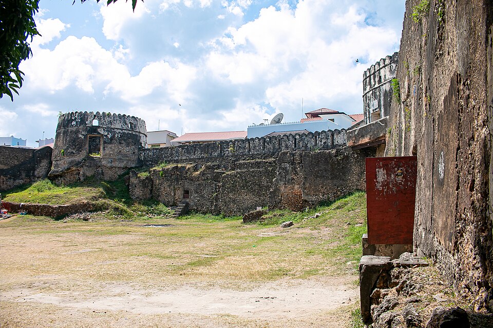 Zanzibar City — international and multi-region stores for local businesses