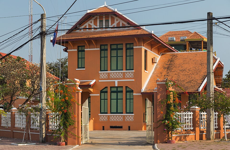 Kampot — local market for mobile commerce apps