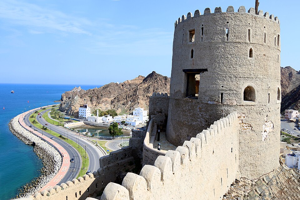 Muscat — local market for mobile commerce apps