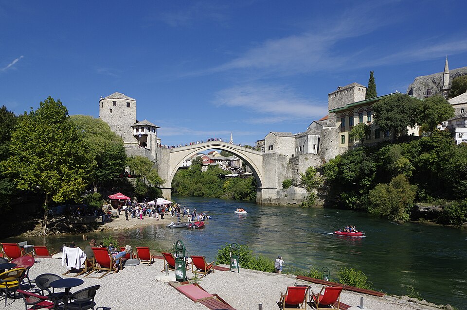 Mostar — local market for multi-vendor marketplaces