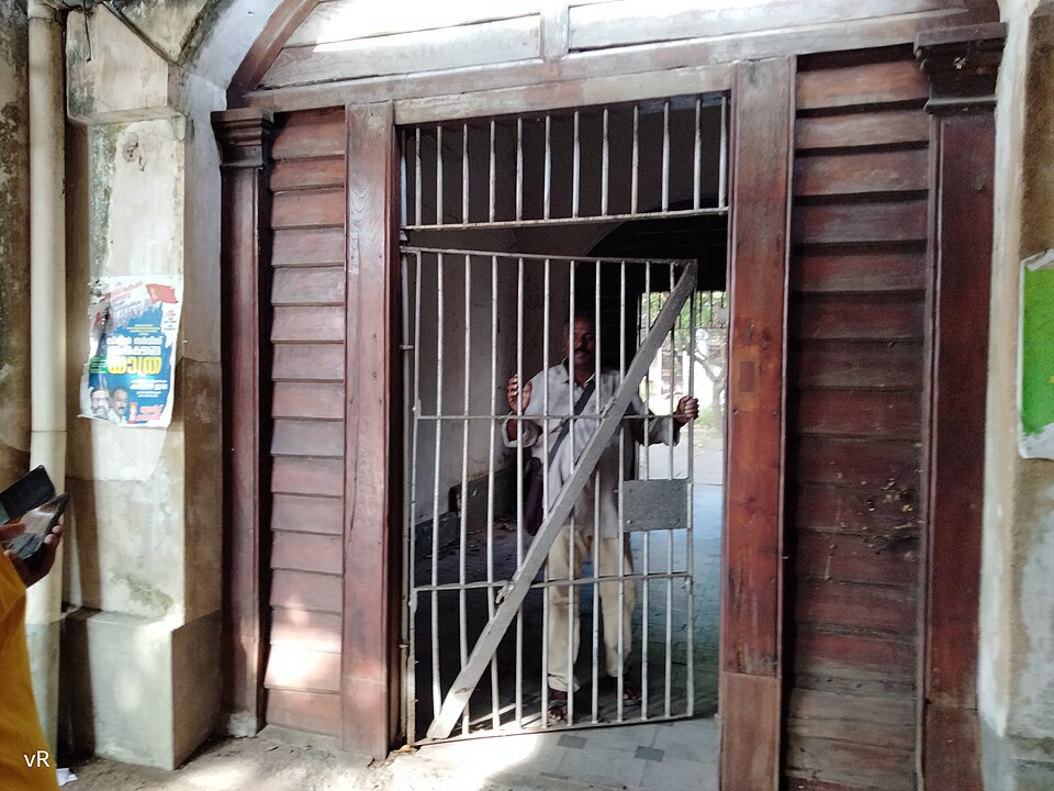 Kollam — multi-vendor marketplaces for local businesses
