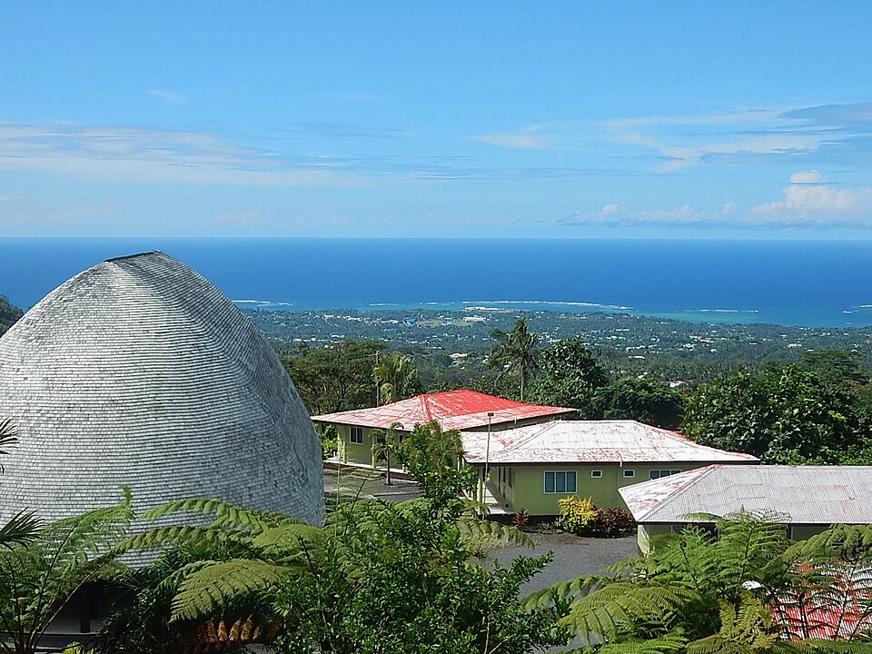 Apia — manufacturer and distributor portals for local businesses