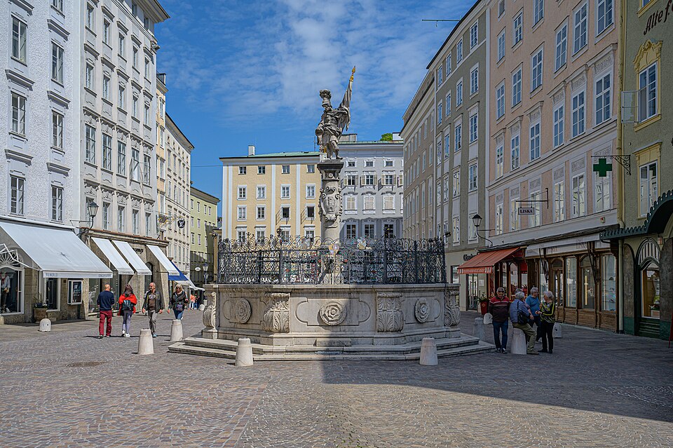 Salzburg — local market for international and multi-region stores