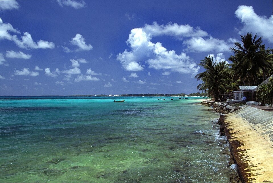 Funafuti (Vaiaku) — local market for mobile commerce apps