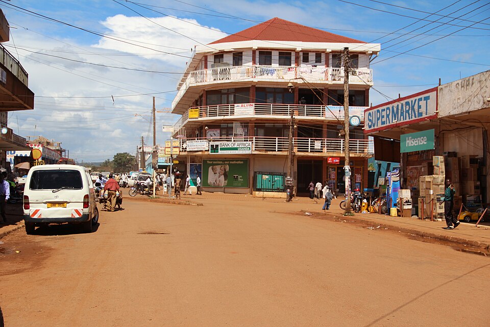 Jinja — local market for online stores