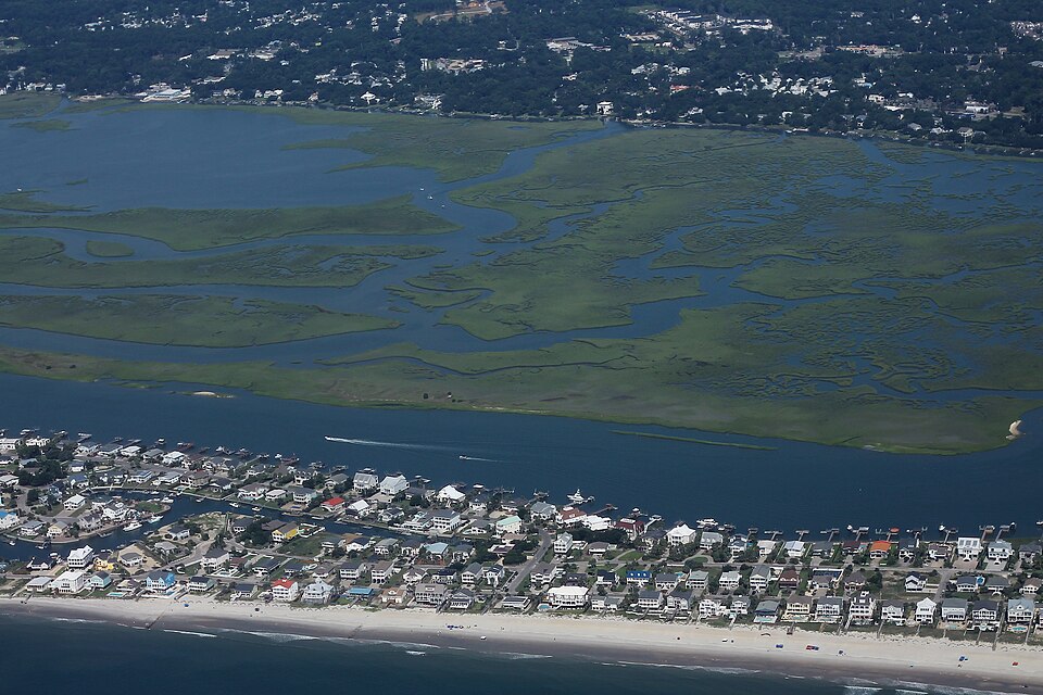 Myrtle Beach — international and multi-region stores for local businesses