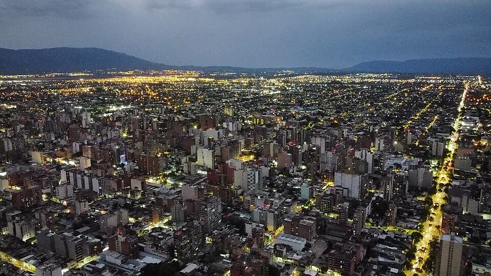 San Miguel de Tucumán — local market for online stores