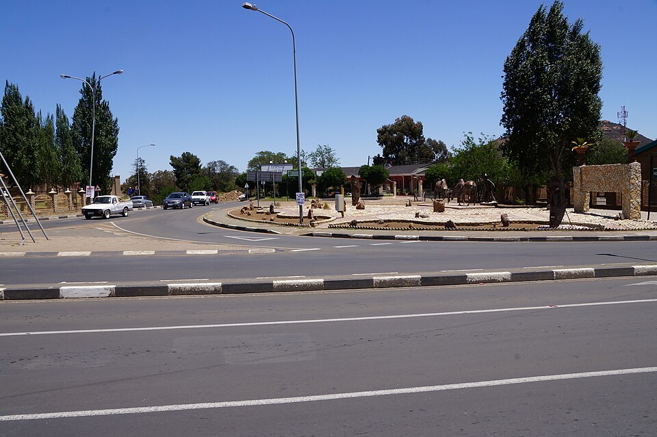 Maseru — local market for manufacturer and distributor portals
