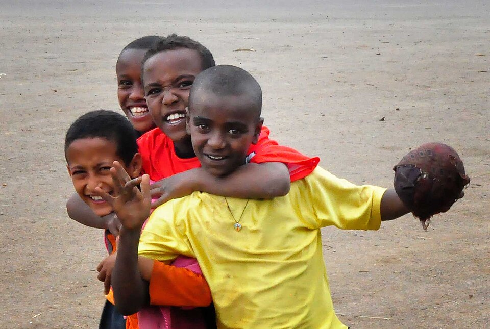Gondar — online stores for local businesses
