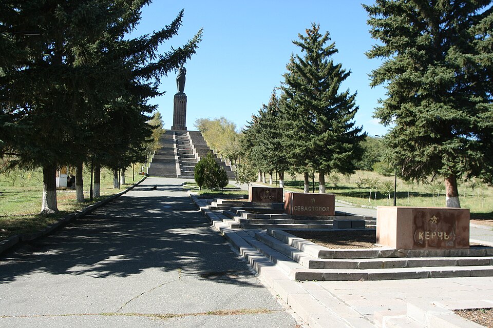 Gyumri — local market for international and multi-region stores