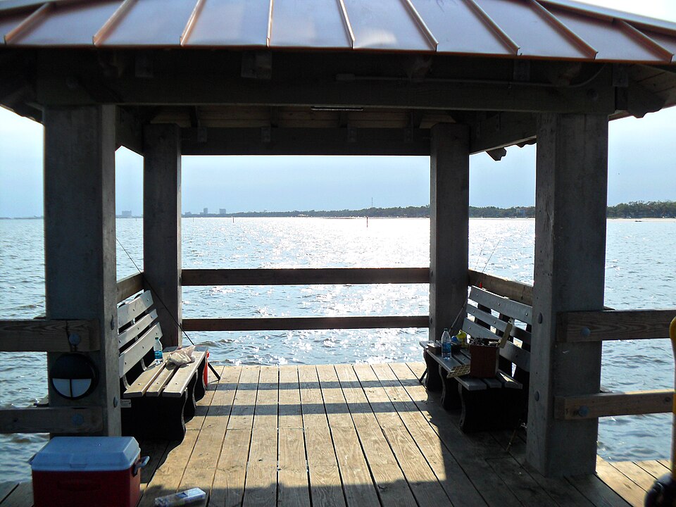 Gulfport — local market for mobile commerce apps