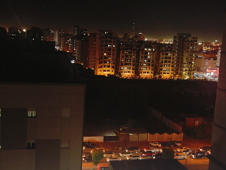 Fahaheel — local market for international and multi-region stores