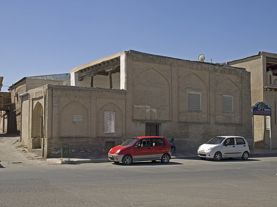 Bukhara — international and multi-region stores for local businesses