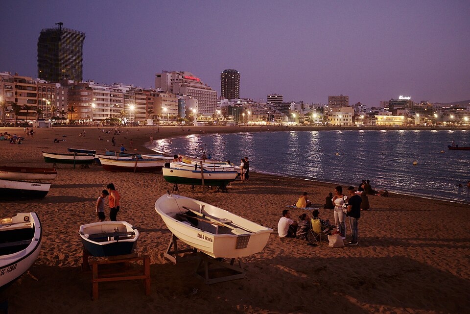Las Palmas de Gran Canaria — manufacturer and distributor portals for local businesses