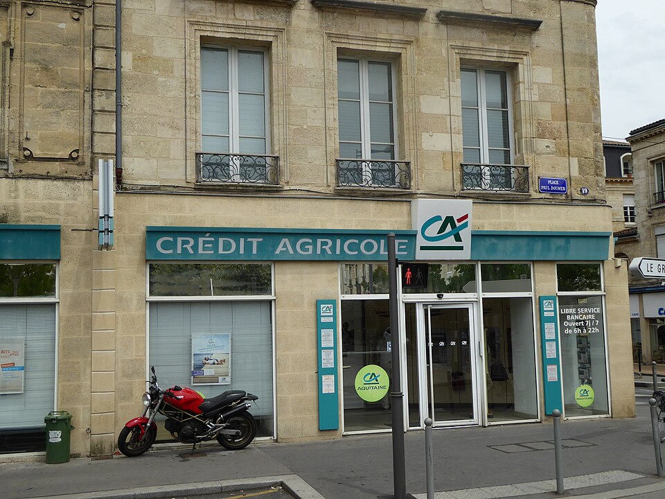Bordeaux — local market for international and multi-region stores