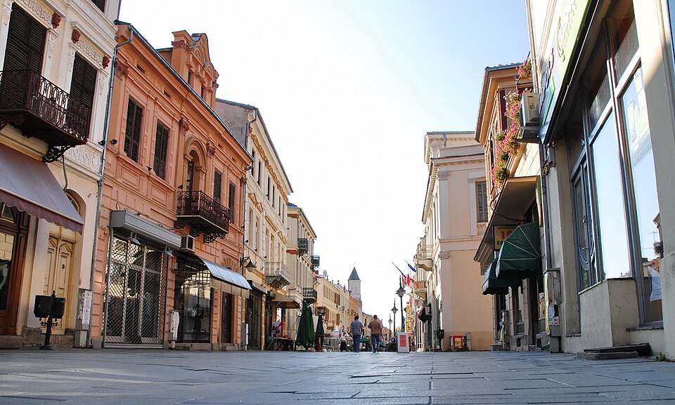 Bitola — local market for online stores
