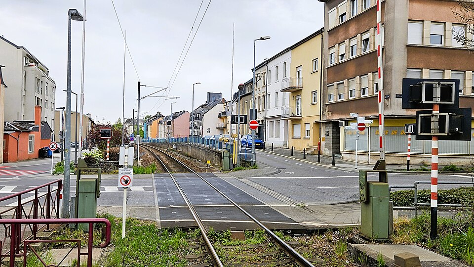 Dudelange — local market for international and multi-region stores