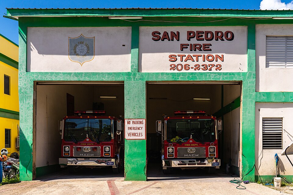 San Pedro — international and multi-region stores for local businesses