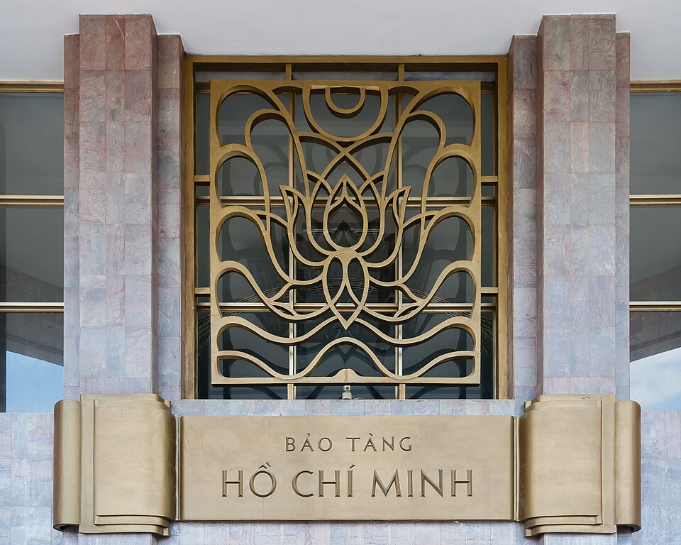 Hanoi — B2B and wholesale portals for local businesses