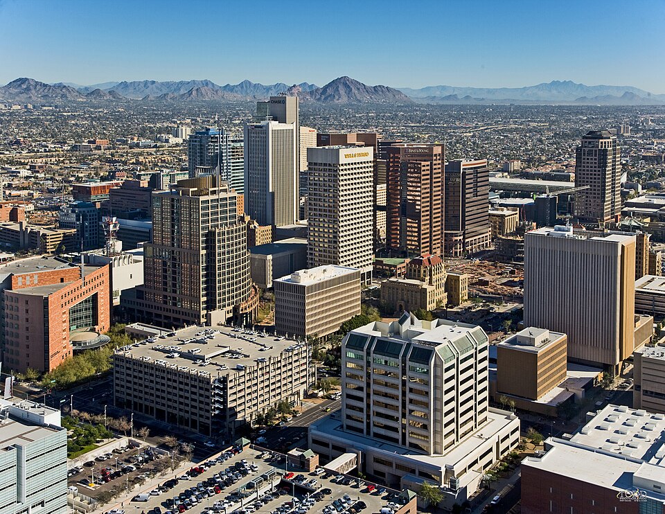 Phoenix — local market for online stores