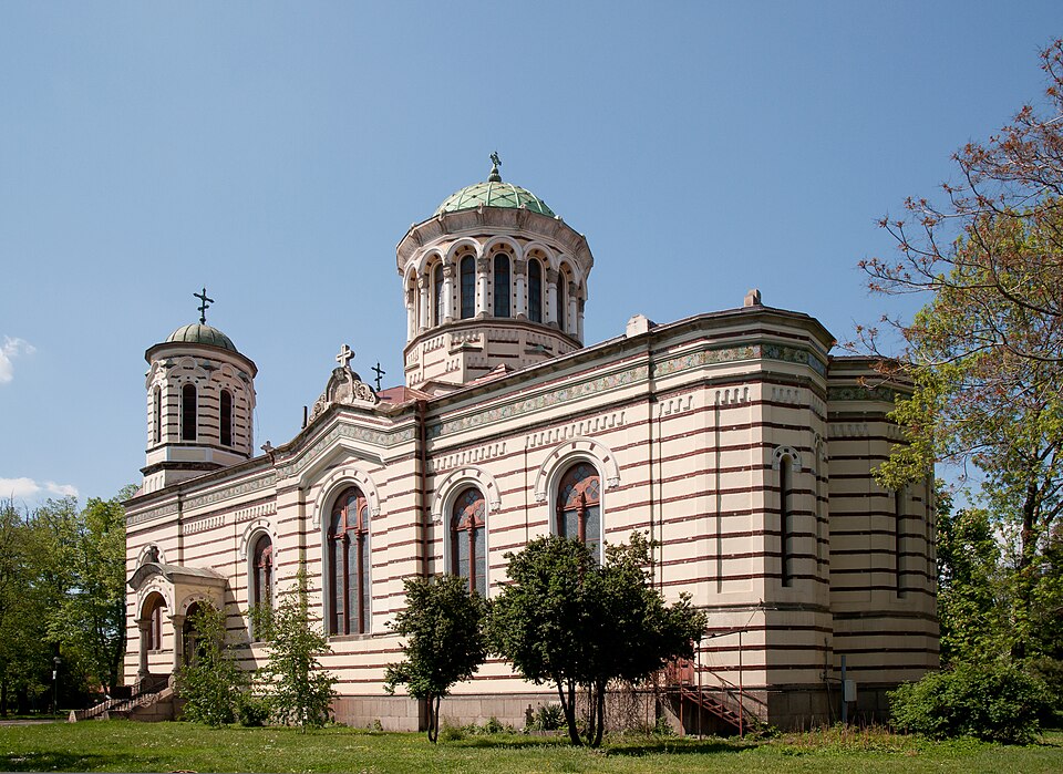 Sofia — local market for subscription and membership platforms