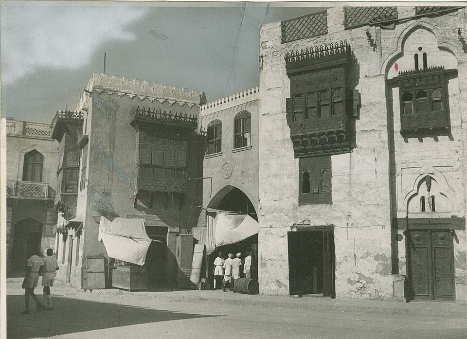 Massawa — local market for custom e-commerce platforms