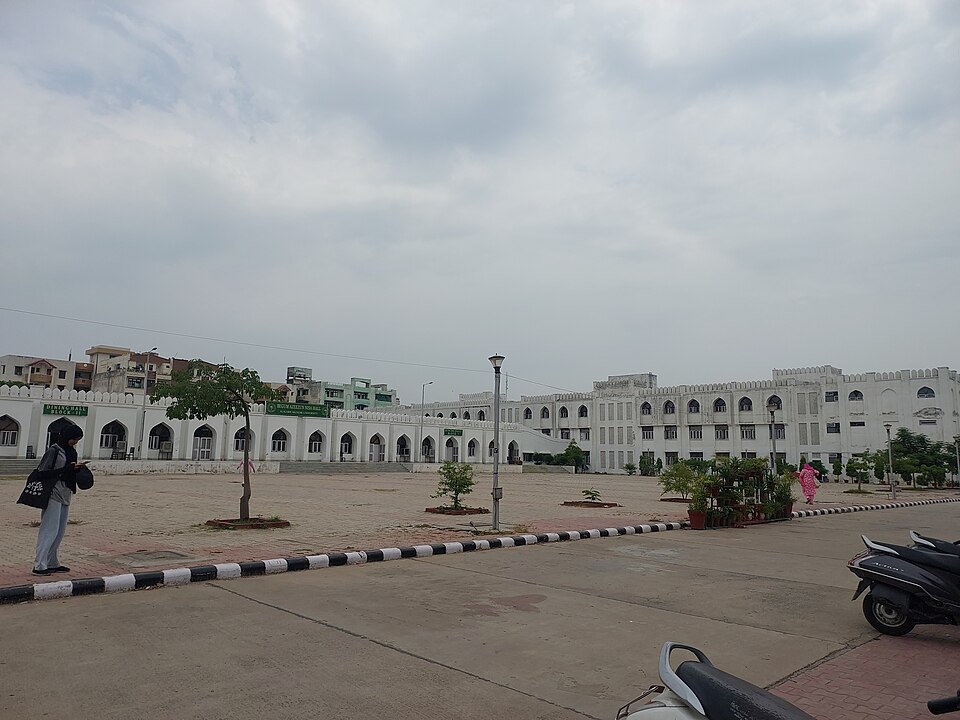 Aligarh — local market for multi-vendor marketplaces