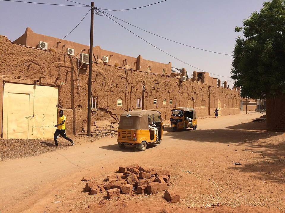 Zinder — multi-vendor marketplaces for local businesses