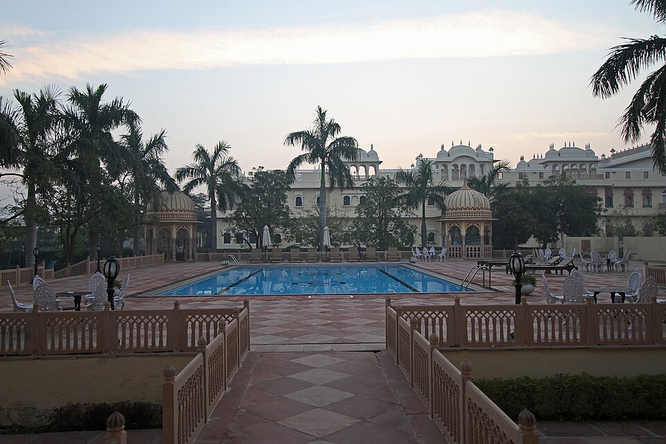 Bharatpur — service booking platforms for local businesses