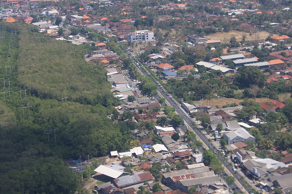 Denpasar (Bali) — local market for mobile commerce apps