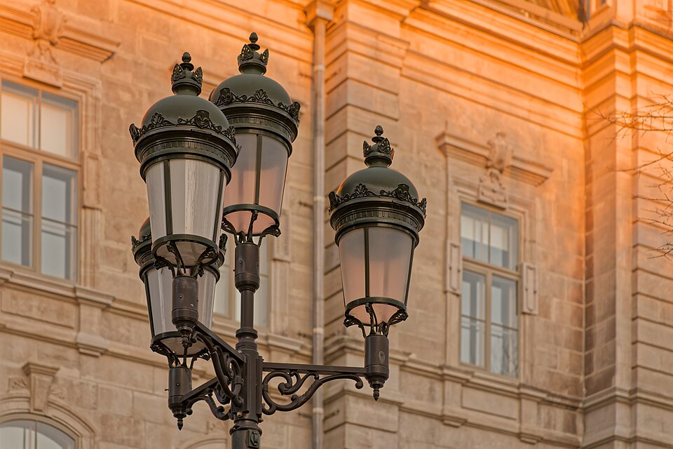 Québec City — manufacturer and distributor portals for local businesses