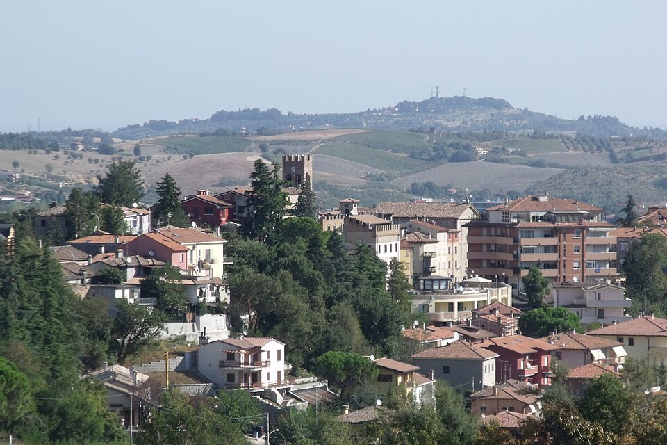 Serravalle — local market for manufacturer and distributor portals