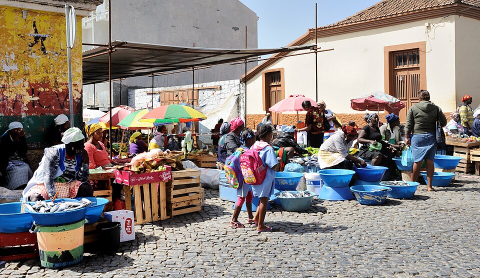 Assomada — local market for B2B and wholesale portals